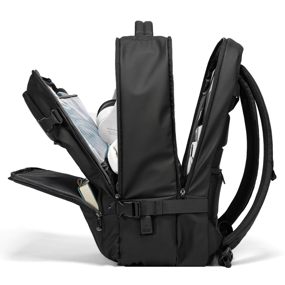 Venom - Large Capacity Waterproof Travel Backpack